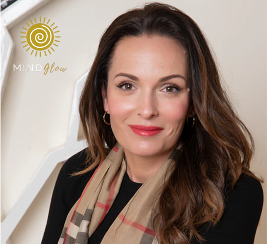 Andrea: Founder of Mind Glow Coaching